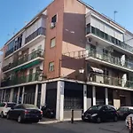 New Hostly Alameda Apartments